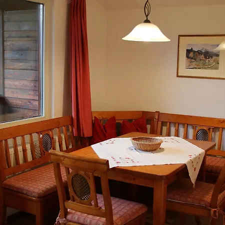Haus Stangl شقة *